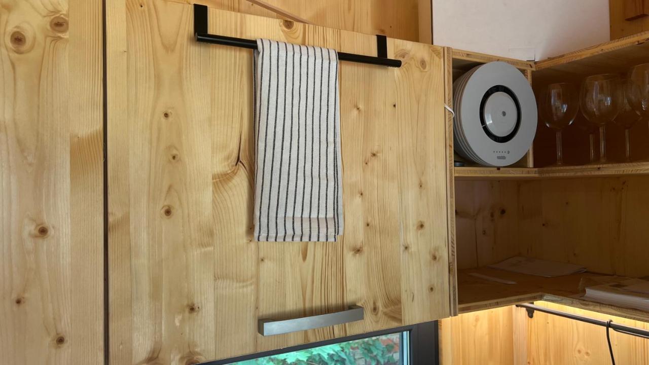 Tiny House Baraczek Brno-Jundrov, Ulice Veslarska Apartment Bagian luar foto