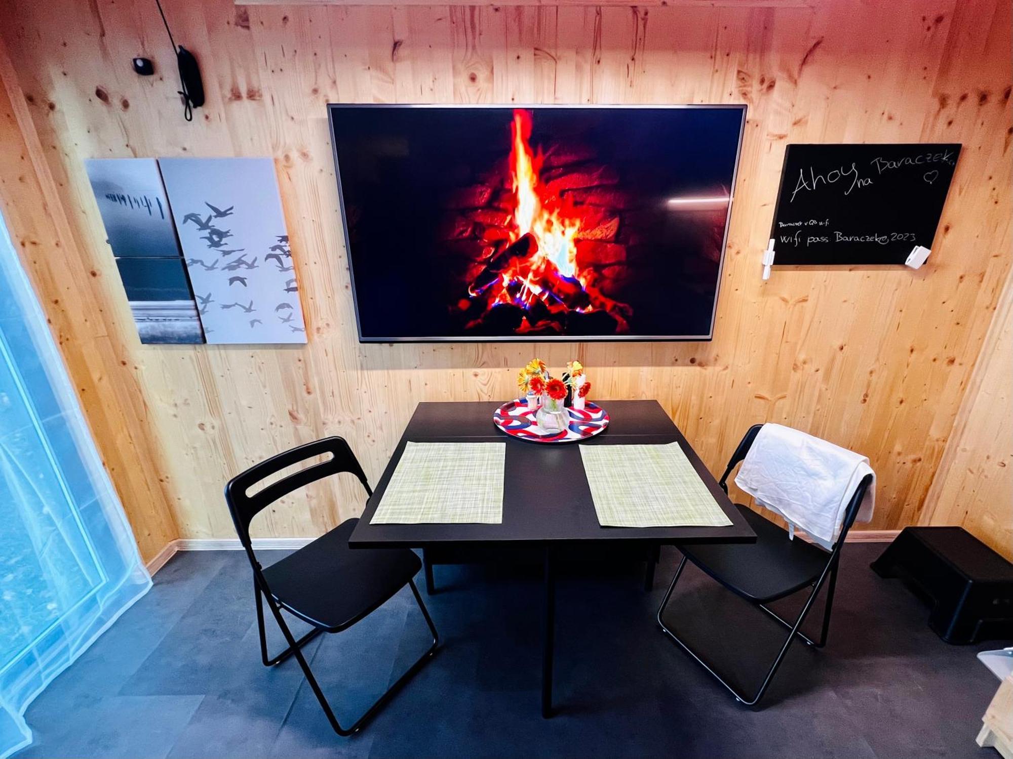 Tiny House Baraczek Brno-Jundrov, Ulice Veslarska Apartment Bagian luar foto